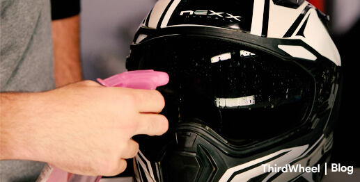 Tips for the cleaning and maintaining of your helmet